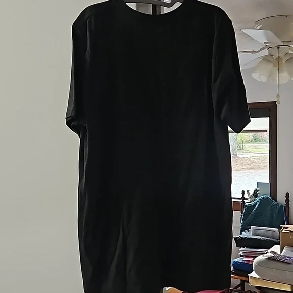 Disney T shirt Christmas at the castle charcoal grey size XL - Picture 2 of 3